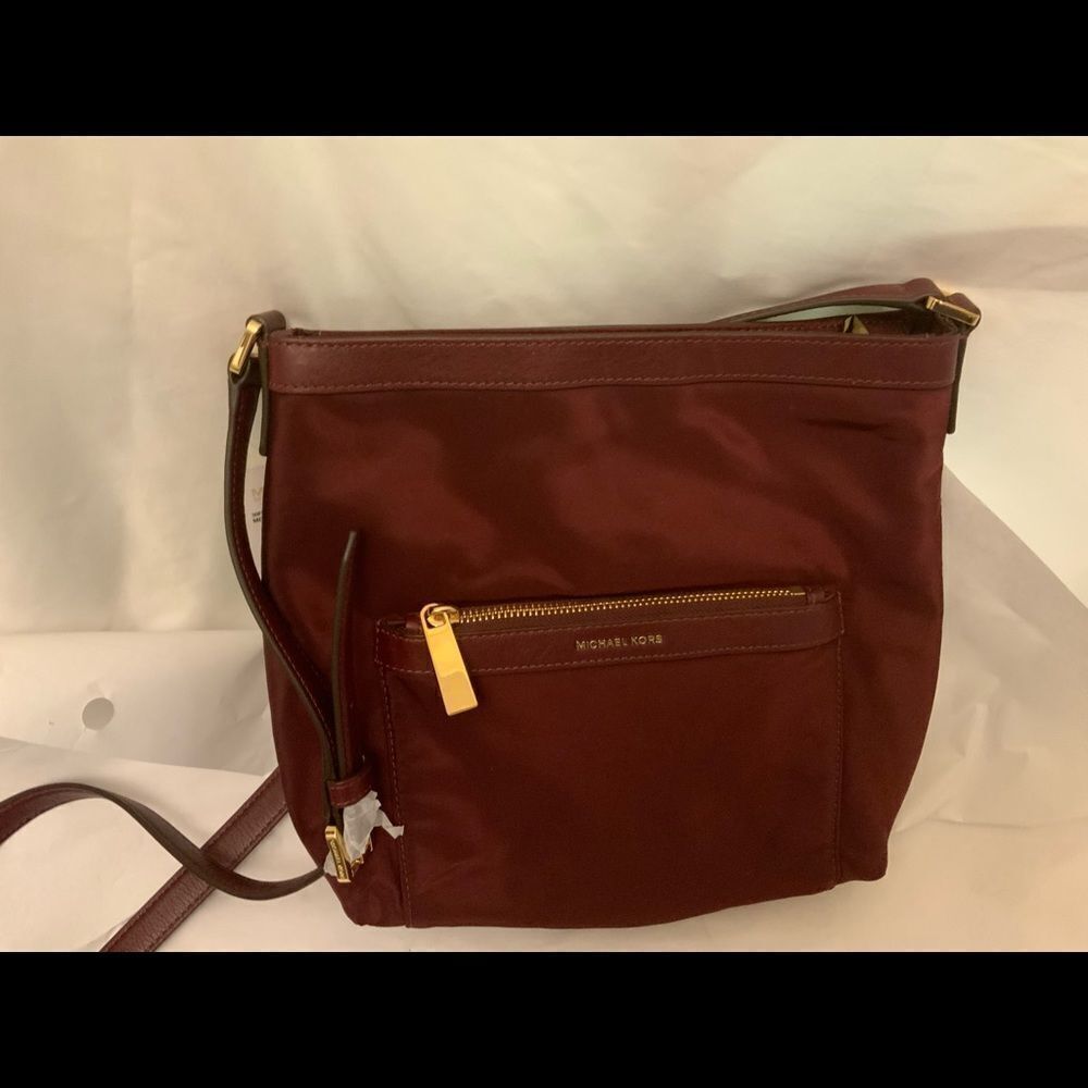 New Michael Kors Morgan Mk Cross-Body Messenger Bag Red Nylon